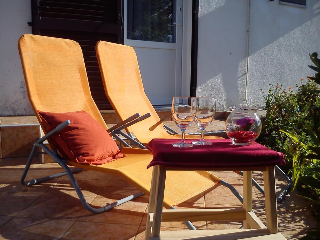 Apartment Toncic Benazici Ngoại thất bức ảnh
